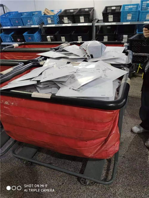 捐贈報(bào)道丨西培學(xué)子免費(fèi)領(lǐng)150000口罩!